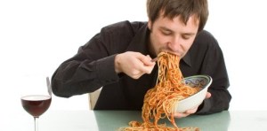 Mann-ohne-Essmanieren1